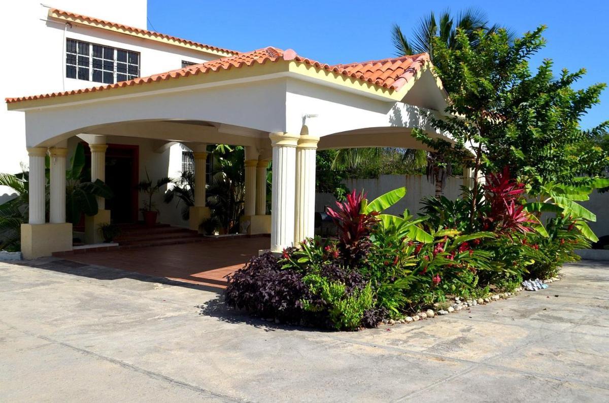 Hotel La Saladilla Bleach Club Barahona エクステリア 写真