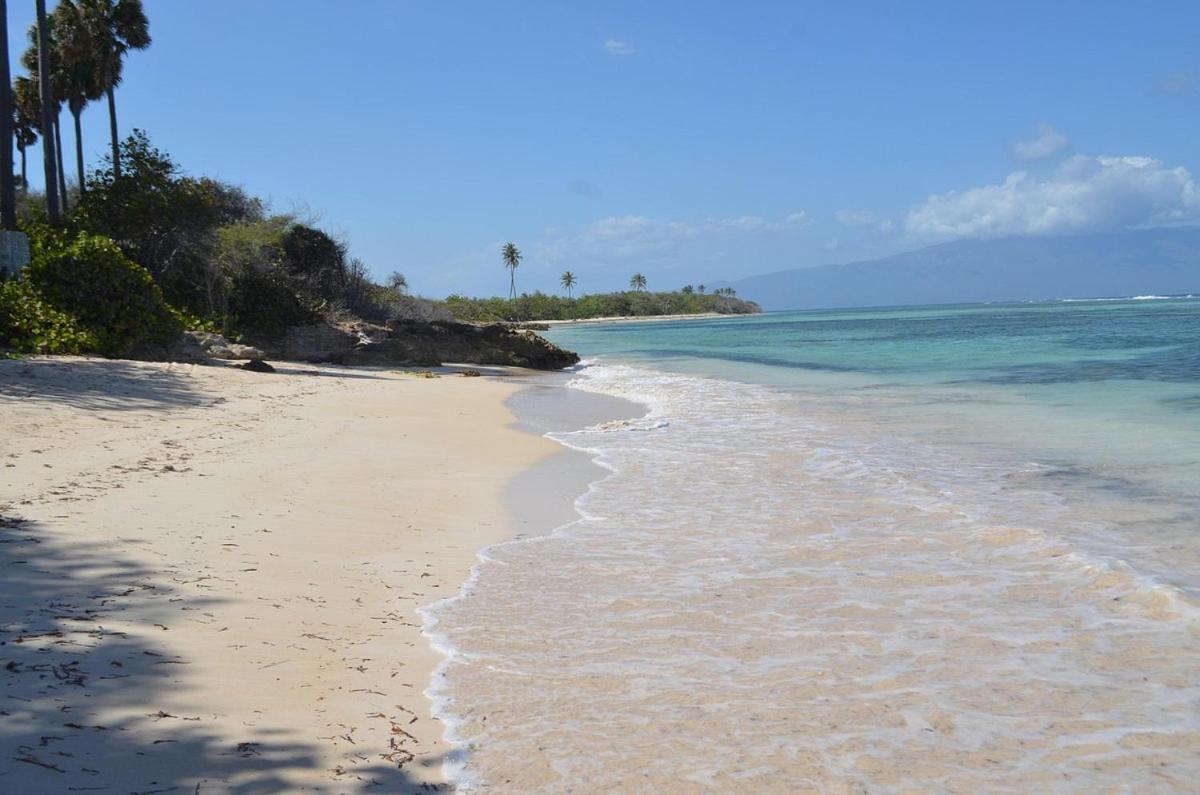 Hotel La Saladilla Bleach Club Barahona エクステリア 写真